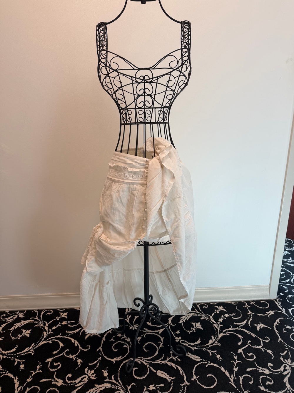 aerie Cream Tiered Button-Front Maxi Skirt - Picture 3 of 4